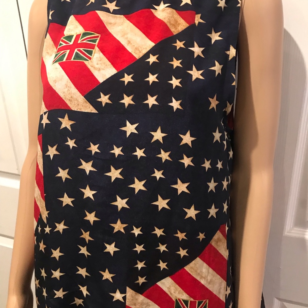 Shirt - Picture 2 of 4